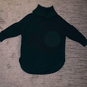 Emerald Green 3/4 sleeve Turtleneck